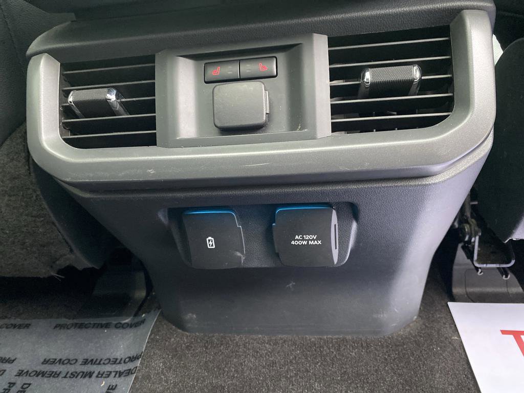 Certified 2021 Ford F150 Lariat w/ Equipment Group 502A High image 44