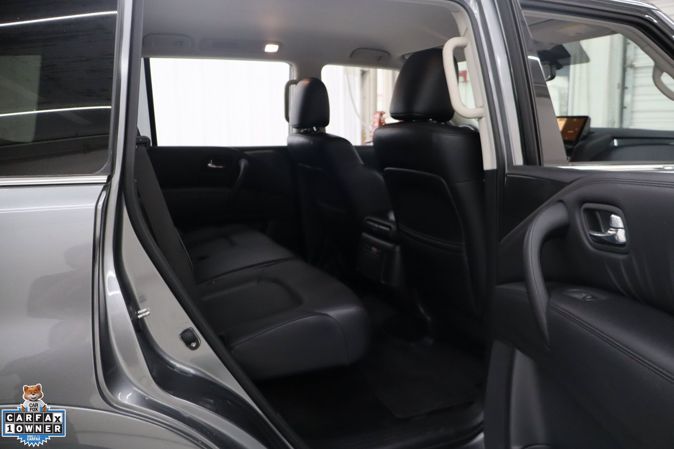 Used 2024 Nissan Armada SV w/ Cargo Package AWD/4WD image 32
