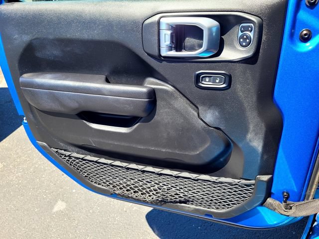 Used 2024 Jeep Wrangler Unlimited Rubicon 4xe AWD/4WD image 14