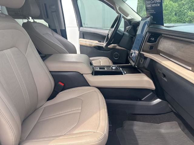 Certified 2024 Ford Expedition Limited RWD image 35