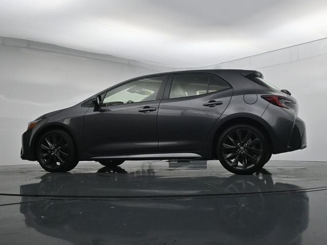 Used 2026 Toyota Corolla XSE FWD image 32