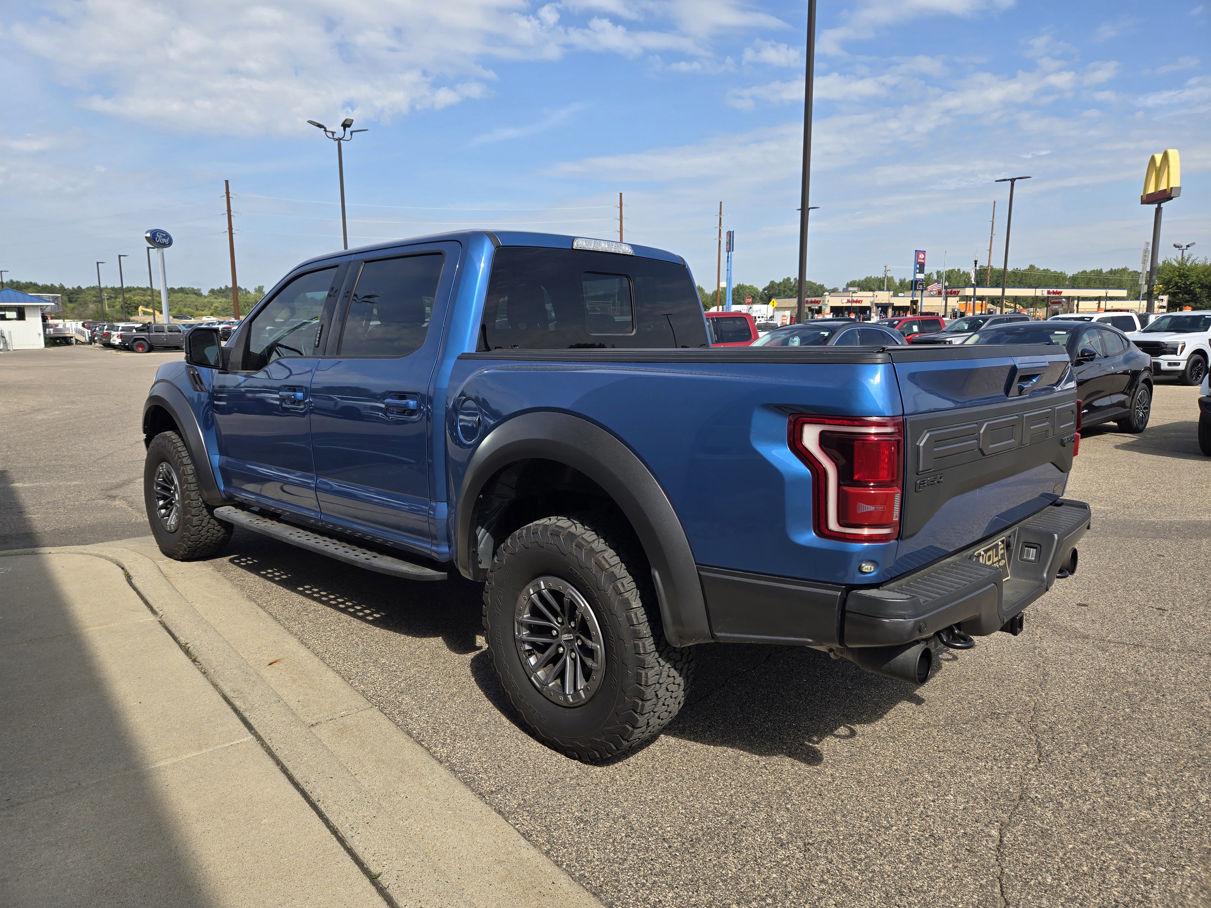 Certified 2020 Ford F150 Raptor w/ Equipment Group 802A Luxury image 3