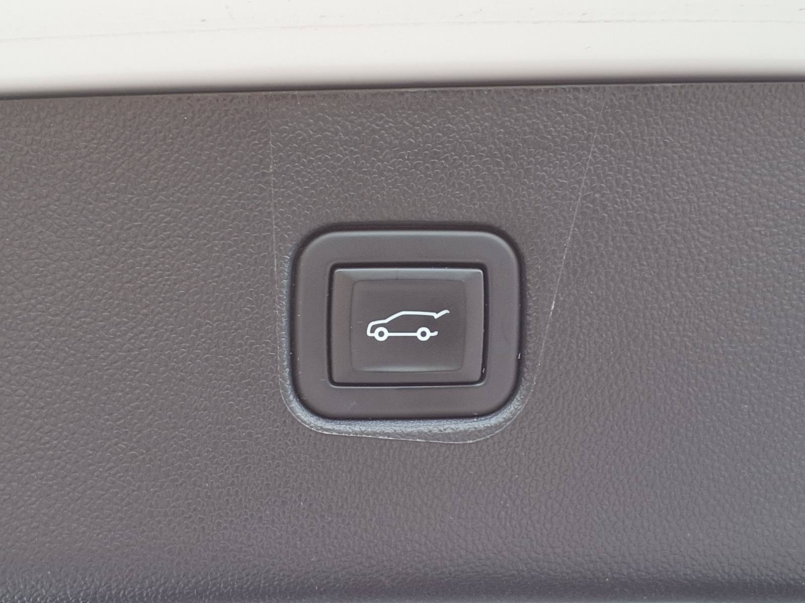 Used 2022 Chevrolet Blazer LT AWD/4WD image 11