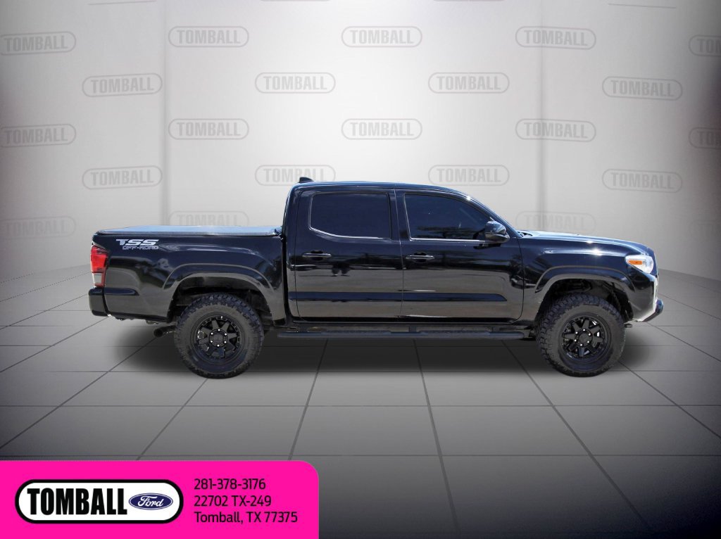 Used 2023 Toyota Tacoma SR AWD/4WD image 9