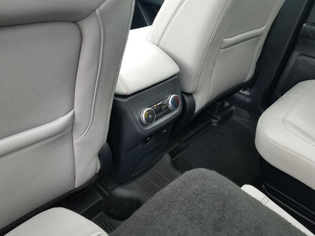 Certified 2025 Ford Explorer Active w/ Active Comfort Package AWD/4WD image 19
