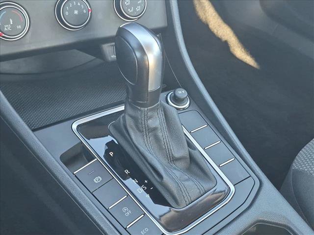 Used 2021 Volkswagen Jetta S w/ Driver Assistance Package FWD image 12