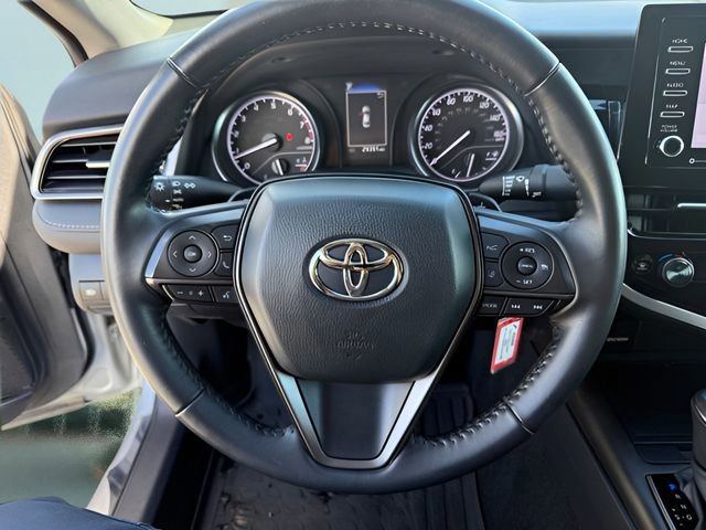 Used 2023 Toyota Camry SE image 20