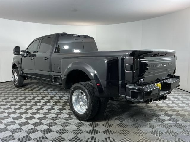 Certified 2025 Ford F450 Platinum w/ FX4 Off-Road Package AWD/4WD image 6