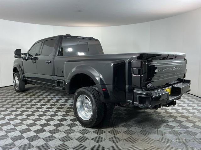 Certified 2025 Ford F450 Platinum w/ FX4 Off-Road Package AWD/4WD image 6