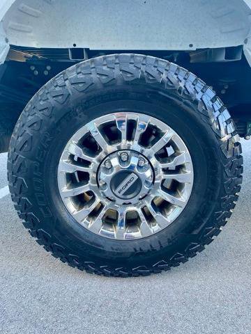 Certified 2022 Ford F350 Lariat w/ Chrome Package AWD/4WD image 9