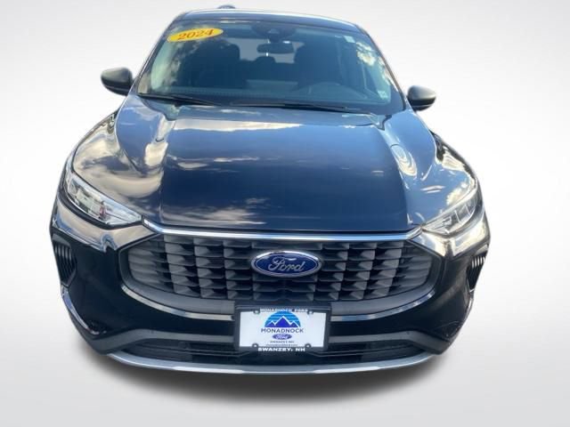 Certified 2024 Ford Escape Active w/ Tech Pack #1 image 9
