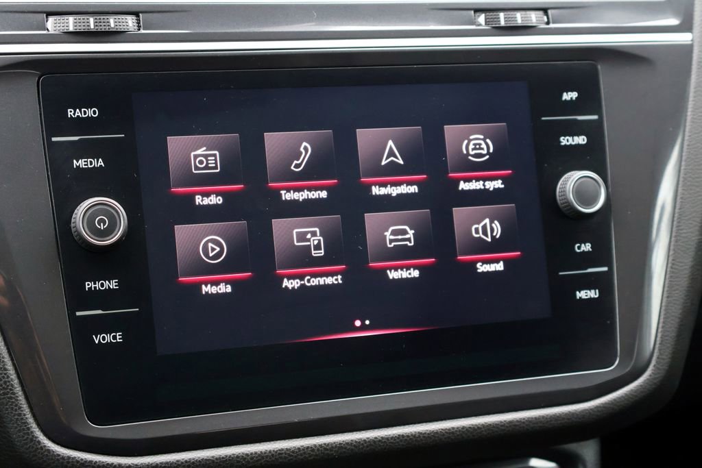 Used 2024 Volkswagen Tiguan Wolfsburg Edition FWD image 33