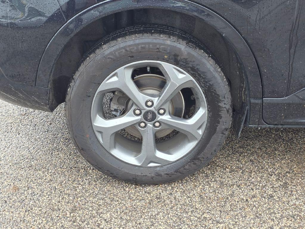 Certified 2024 Ford Escape ST-Line AWD/4WD image 12