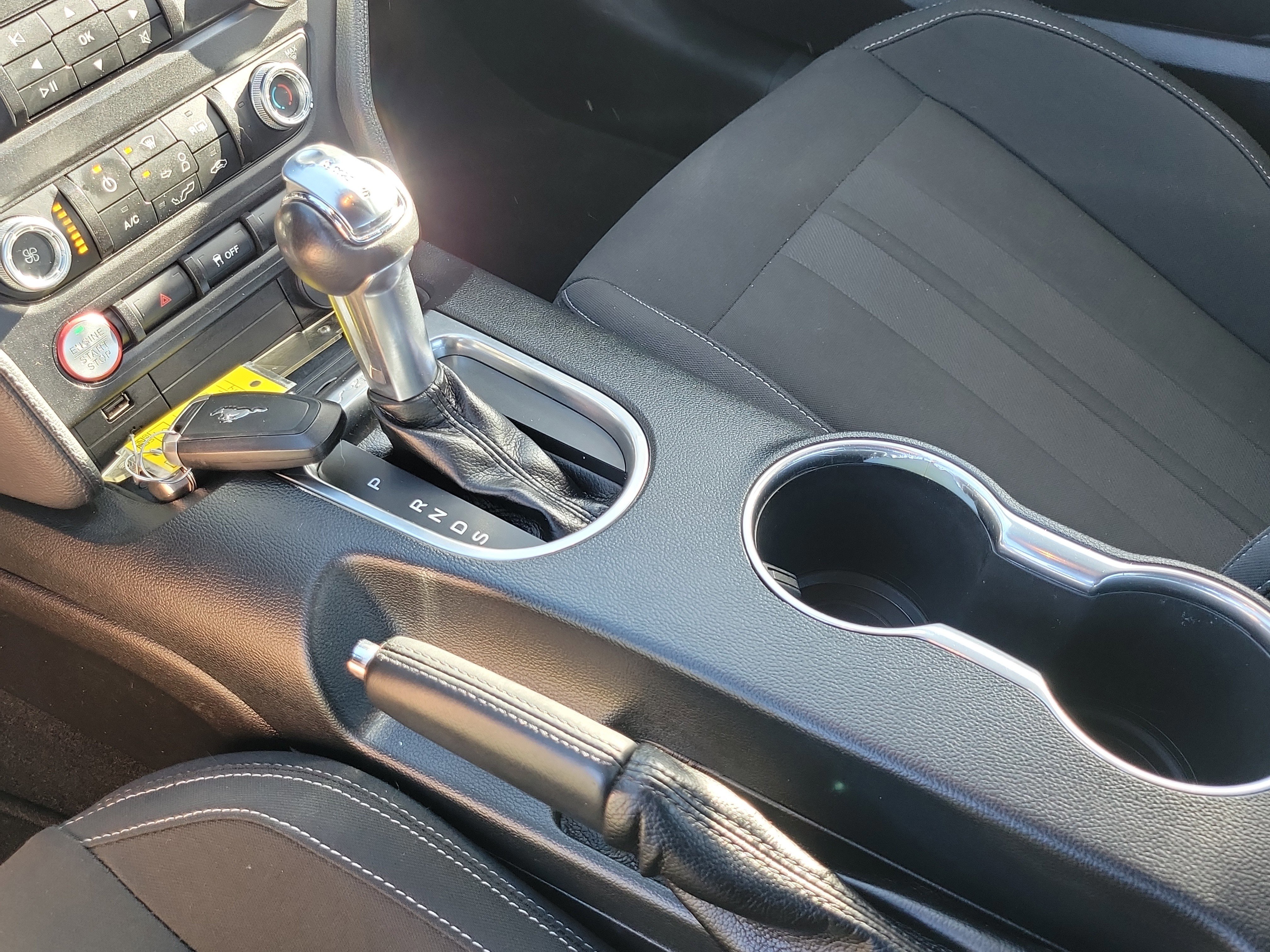 Certified 2019 Ford Mustang EcoBoost image 9