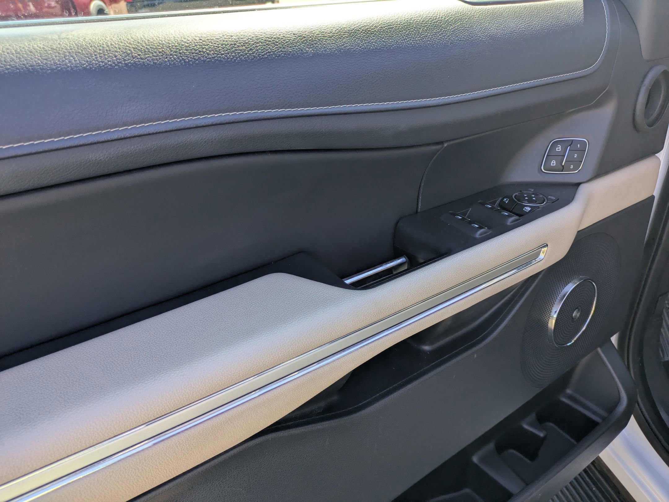 Certified 2024 Ford Expedition Limited image 14