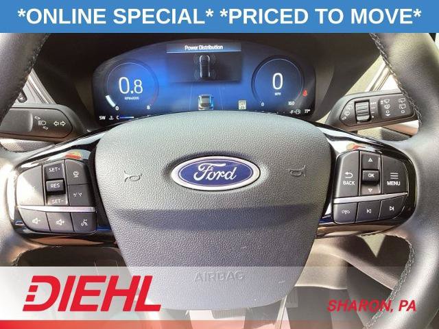 Certified 2024 Ford Escape Platinum AWD/4WD image 31