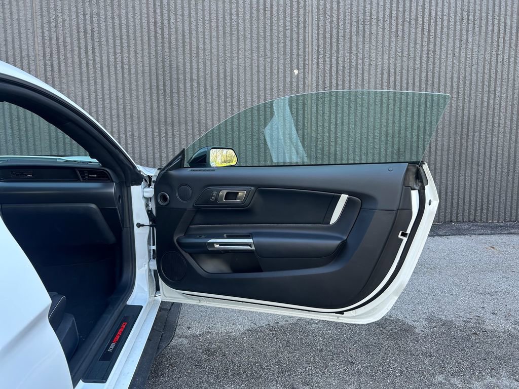 Certified 2021 Ford Mustang Shelby GT500 w/ Technology Package image 20