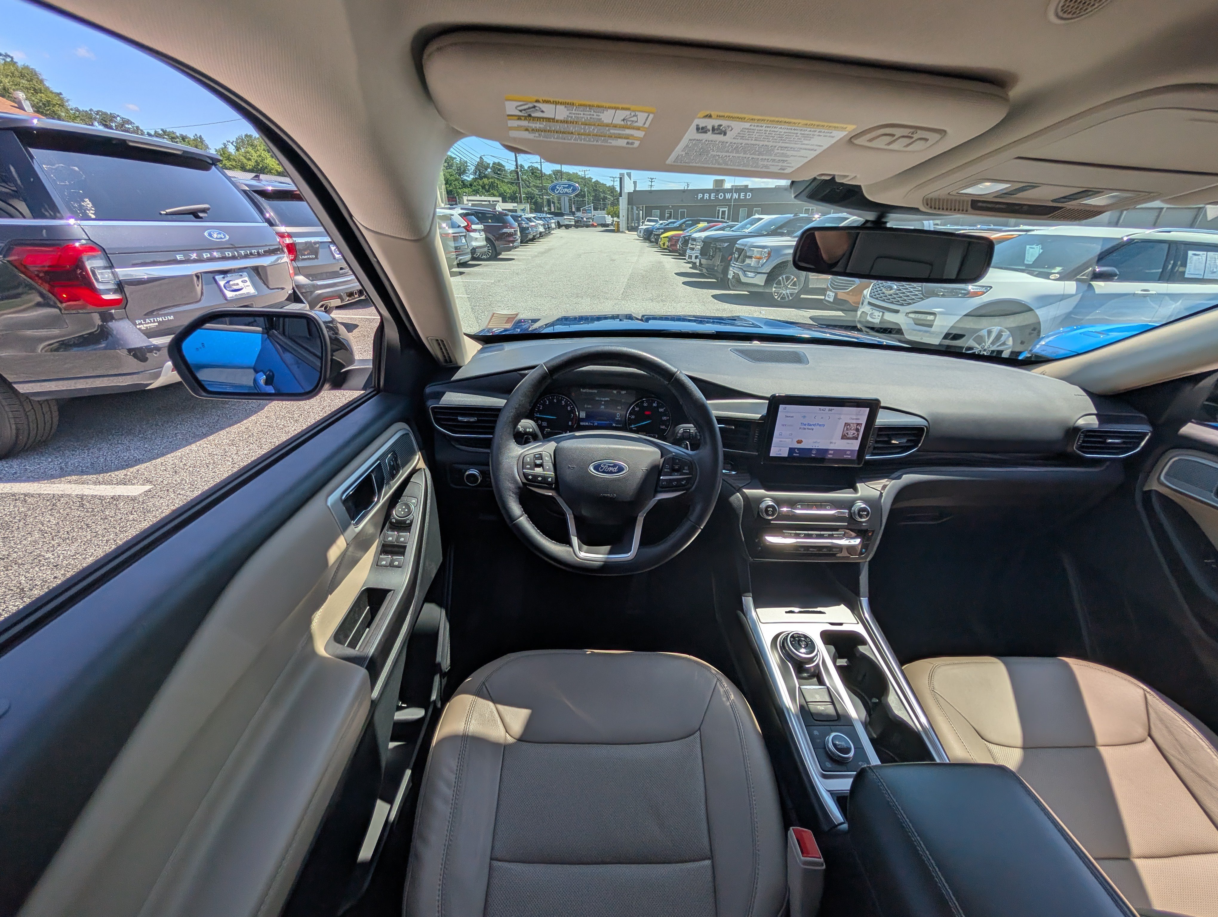 Certified 2020 Ford Explorer Limited AWD/4WD image 21