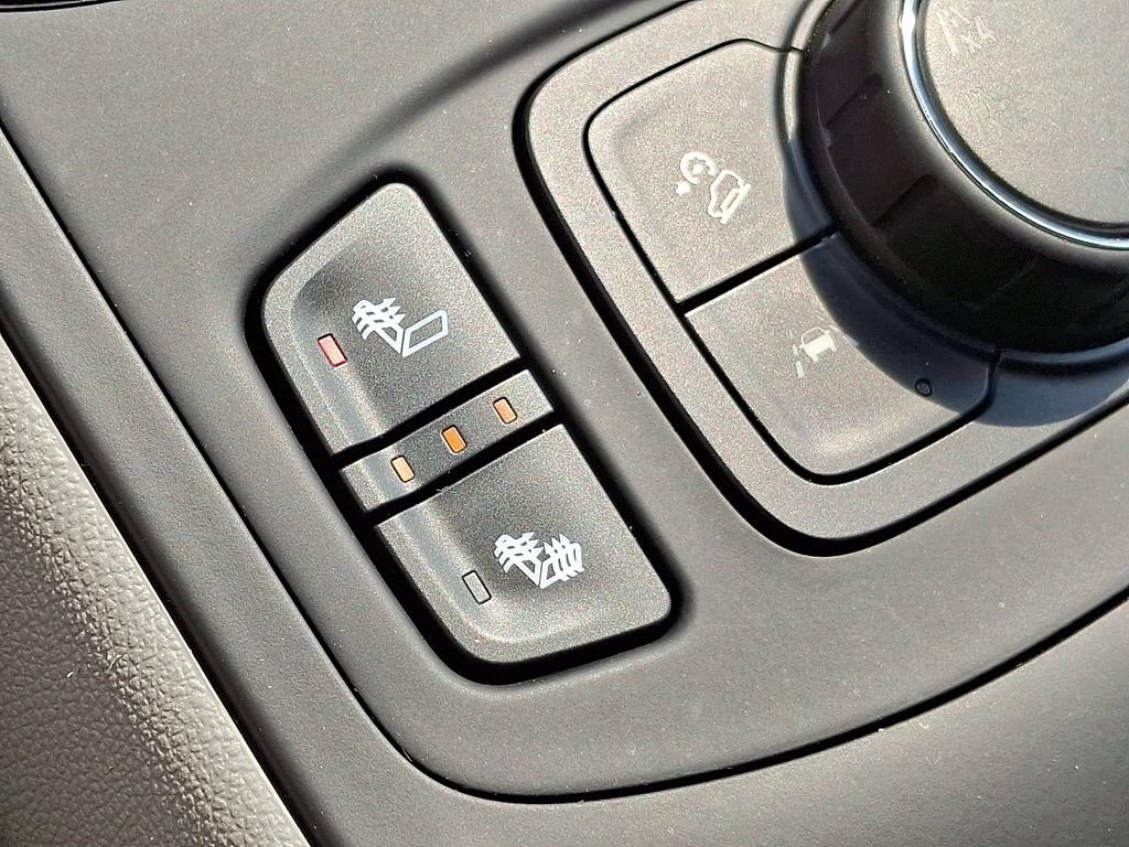 Used 2024 GMC Terrain SLT w/ LPO, Floor Liner Package AWD/4WD image 24