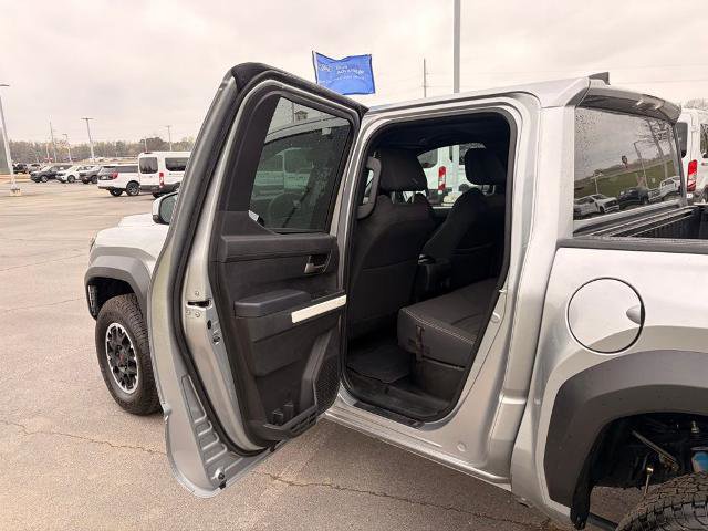 Used 2024 Toyota Tacoma TRD Off-Road AWD/4WD image 25