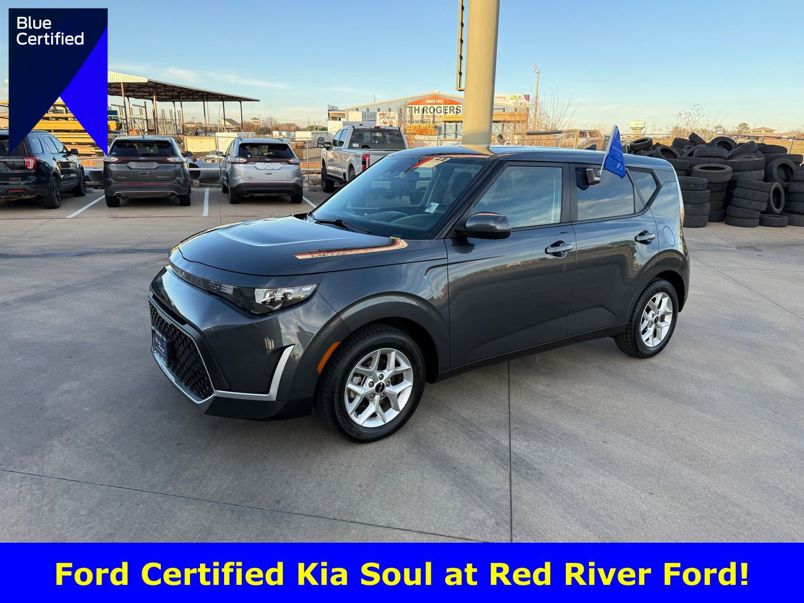 Used 2024 Kia Soul LX w/ Option Group 015 image 1