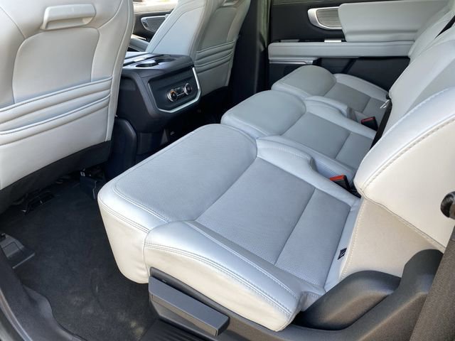 Certified 2025 Ford Expedition Max Platinum AWD/4WD image 17