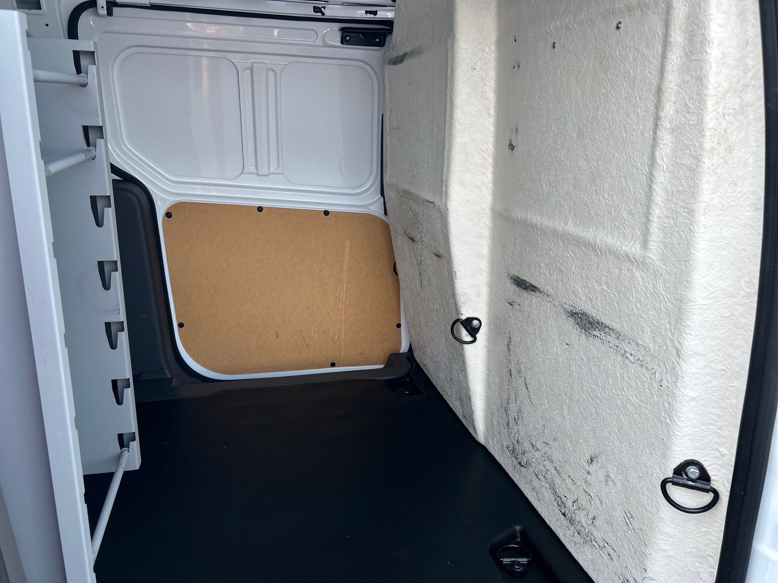 Certified 2022 Ford Transit Connect XL w/ CNG/LPG Engine Prep Package FWD image 18