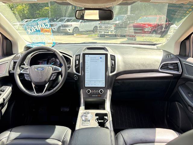 Certified 2024 Ford Edge SEL w/ Convenience Package AWD/4WD image 7