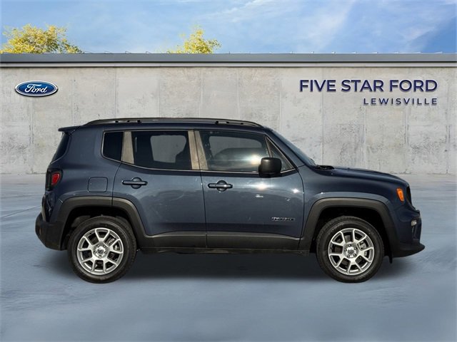 Used 2022 Jeep Renegade Latitude image 3