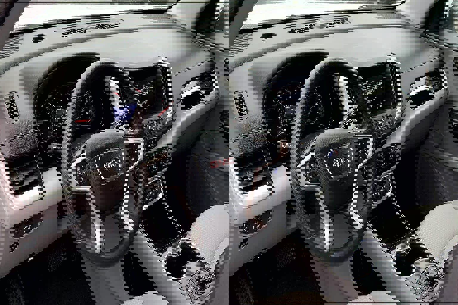 Used 2022 GMC Terrain SLE w/ Driver Convenience Package image 15