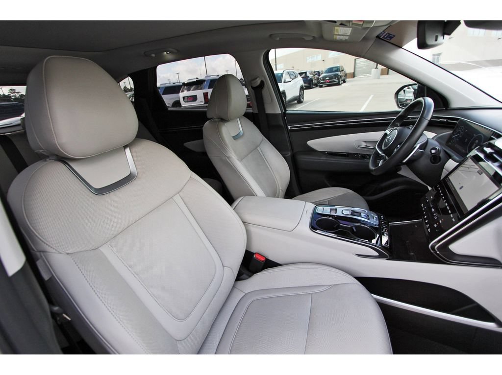 Used 2023 Hyundai Tucson Limited FWD image 28