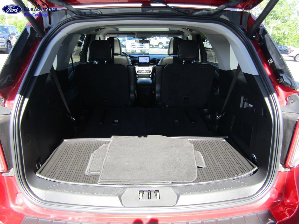 Certified 2024 Ford Explorer XLT w/ Equipment Group 202A AWD/4WD image 26