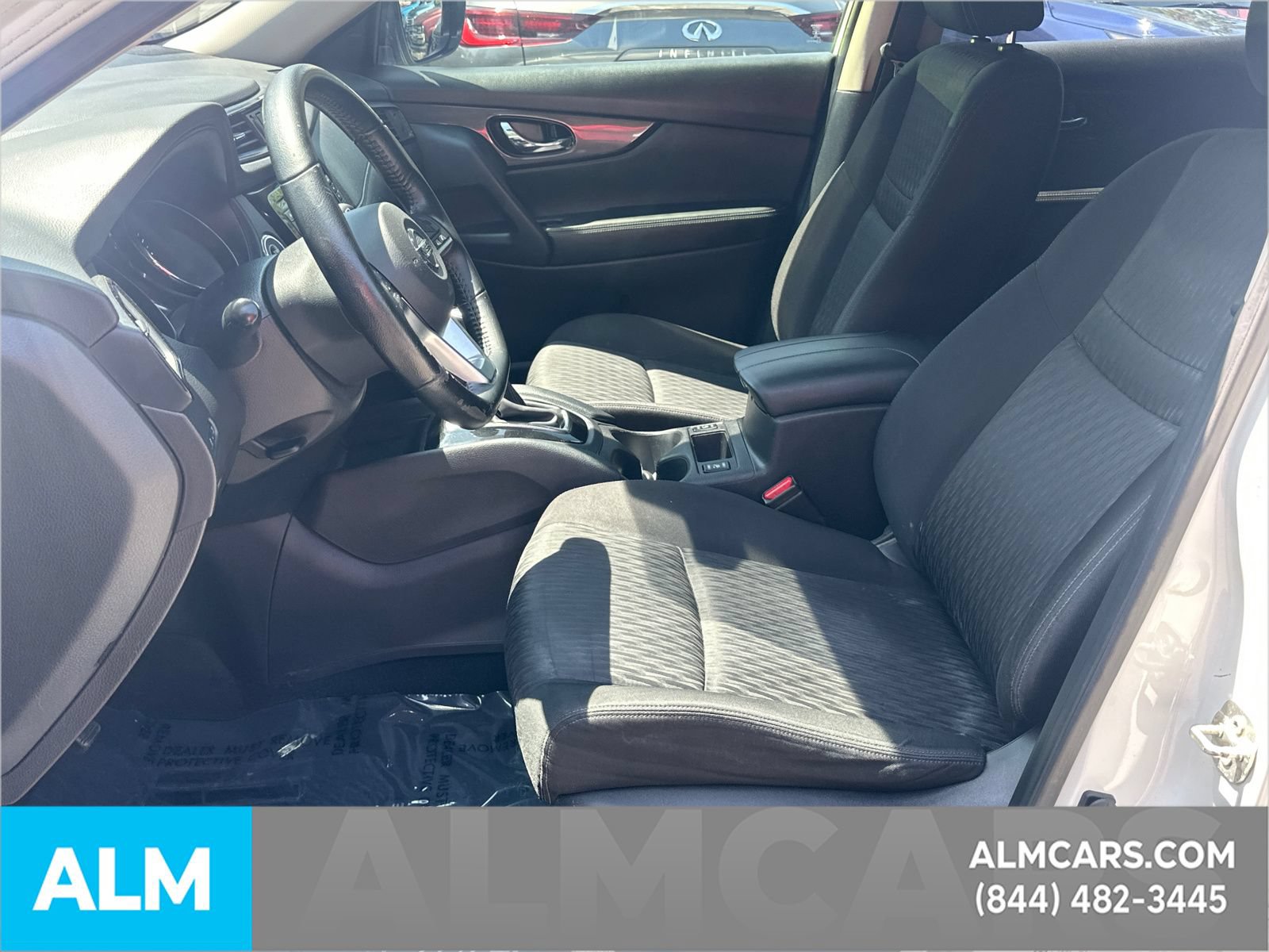 Used 2020 Nissan Rogue SV FWD image 10