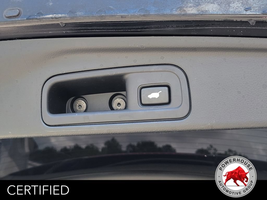 Used 2021 Honda Pilot Touring image 14
