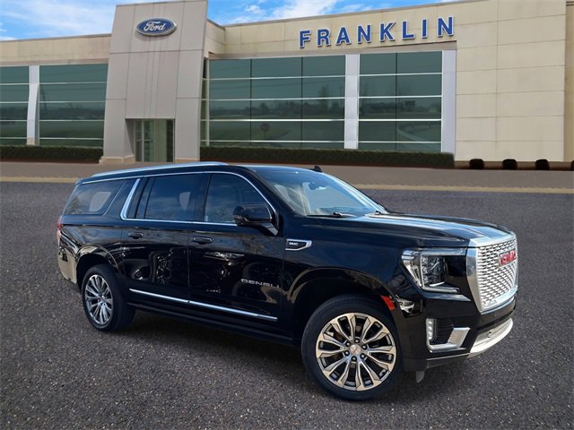 Used 2022 GMC Yukon XL Denali w/ Max Trailering Package image 1