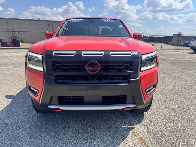 Used 2025 Nissan Frontier Pro-X RWD image 2