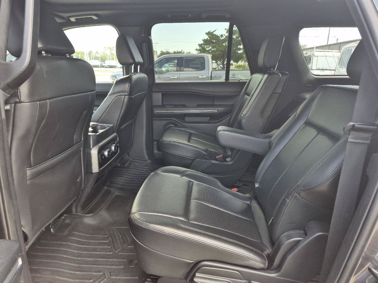 Certified 2021 Ford Expedition Max XLT RWD image 13