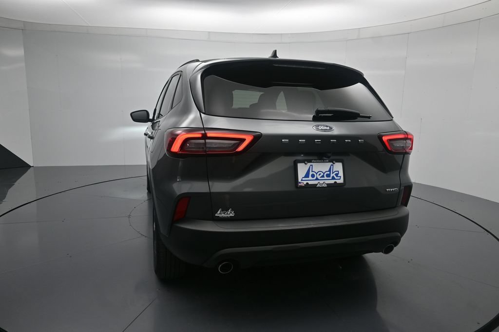 Certified 2025 Ford Escape ST-Line AWD/4WD image 23