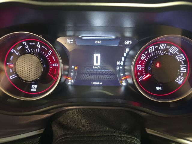 Used 2019 Dodge Challenger SXT AWD/4WD image 5