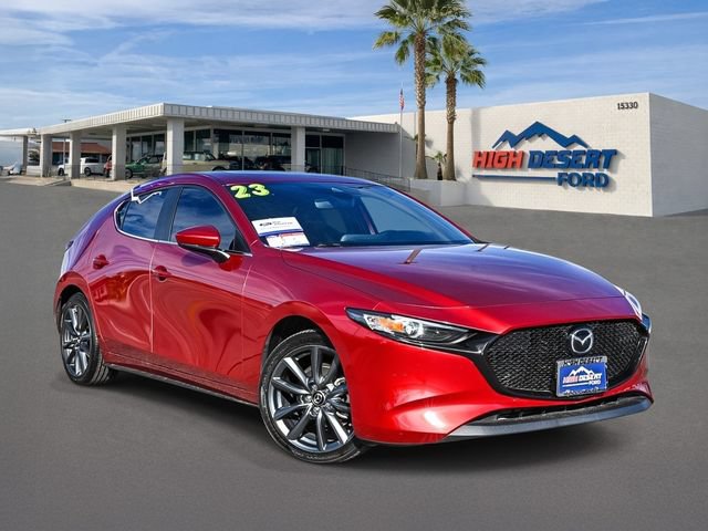 Used 2023 MAZDA MAZDA3 s FWD image 1