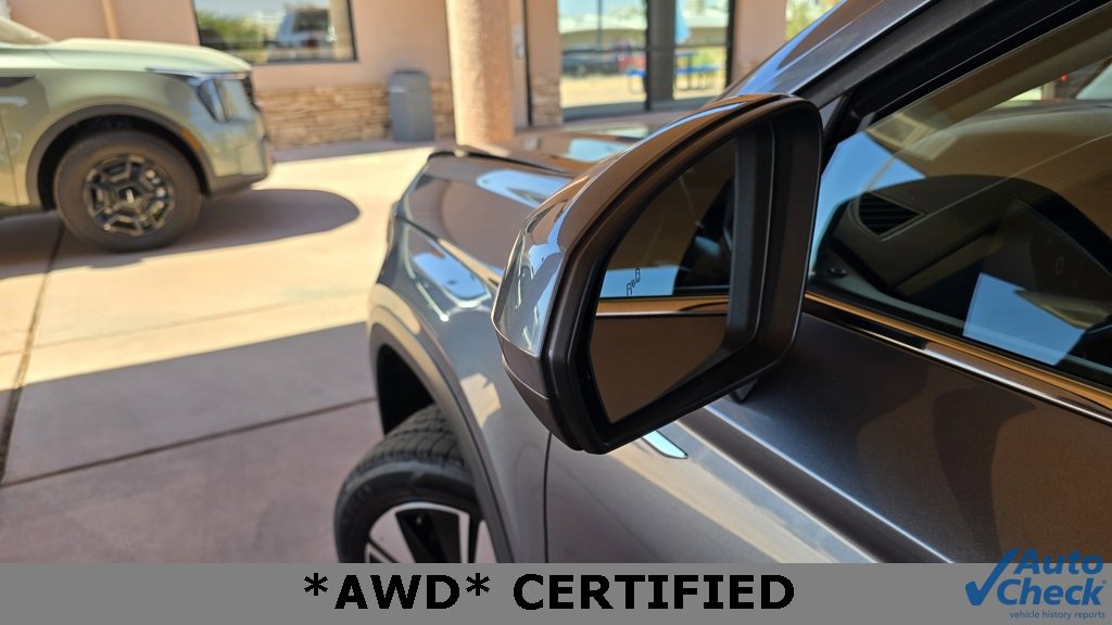 Used 2024 Volkswagen Taos SE image 41