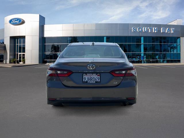 Used 2023 Toyota Camry LE FWD image 4