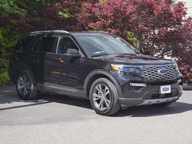 Certified 2020 Ford Explorer Platinum w/ Premium Technology Package AWD/4WD image 32