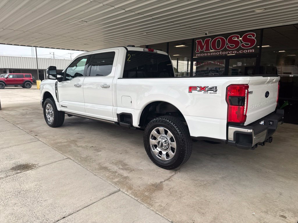 Certified 2025 Ford F250 Lariat w/ Lariat Ultimate Package AWD/4WD image 6