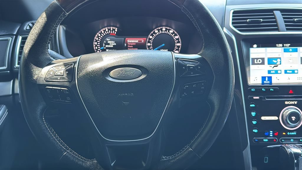 Certified 2017 Ford Explorer Platinum AWD/4WD image 10