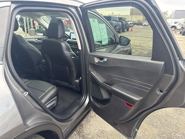 Certified 2022 Ford Escape SEL w/ Technology Package FWD image 9