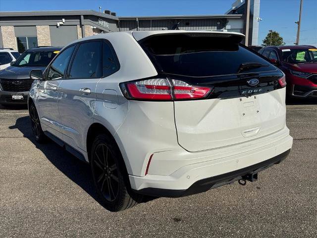 Certified 2024 Ford Edge ST-Line w/ Class II Trailer Tow Package image 4