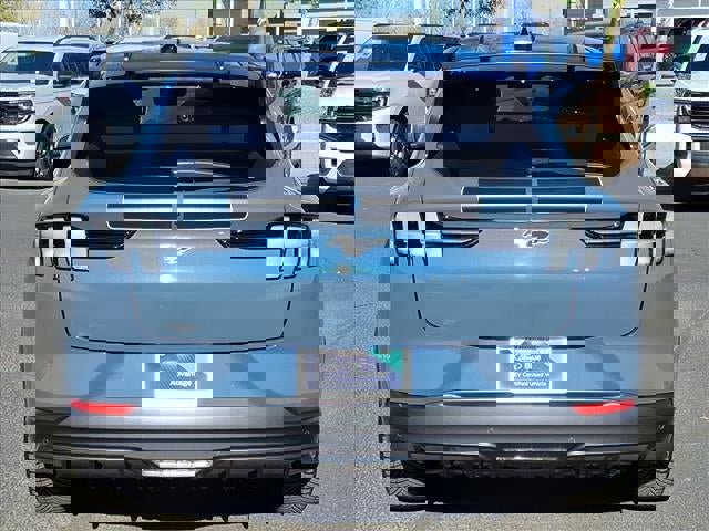 Certified 2024 Ford Mustang Mach-E GT image 4