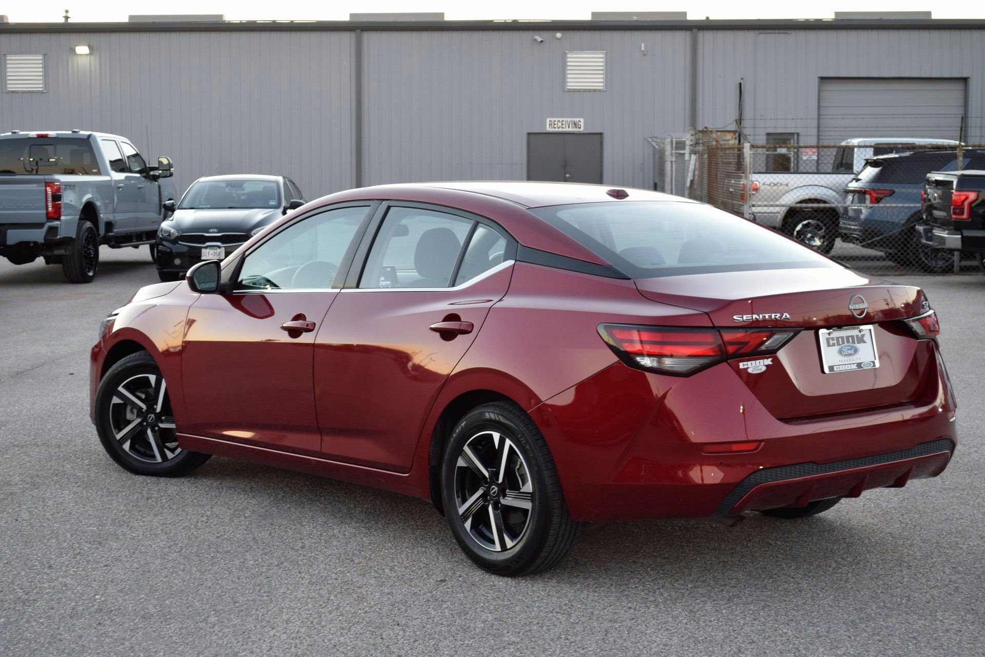 Used 2024 Nissan Sentra SV image 8