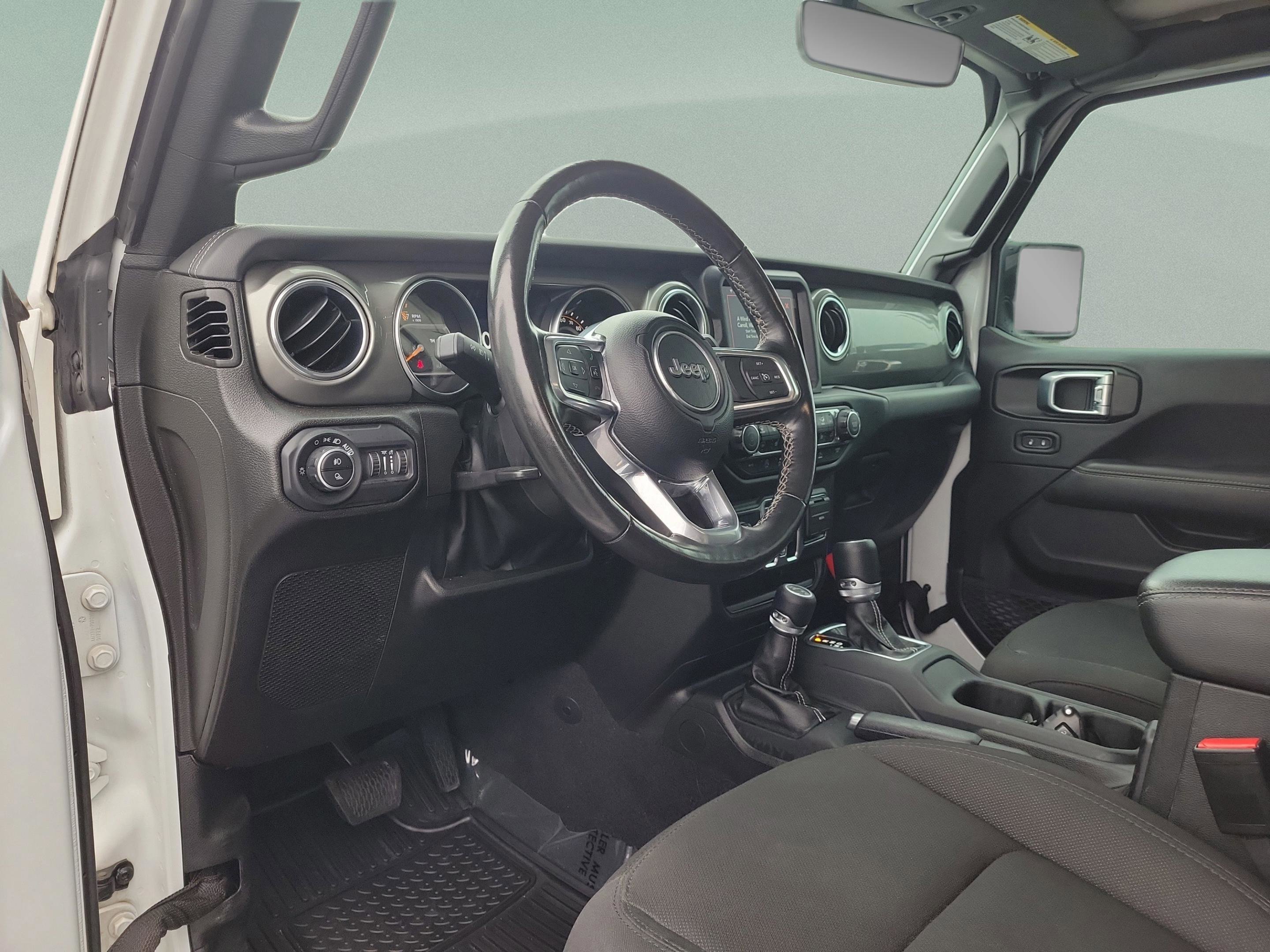 Used 2022 Jeep Gladiator Overland w/ Cold Weather Group image 25